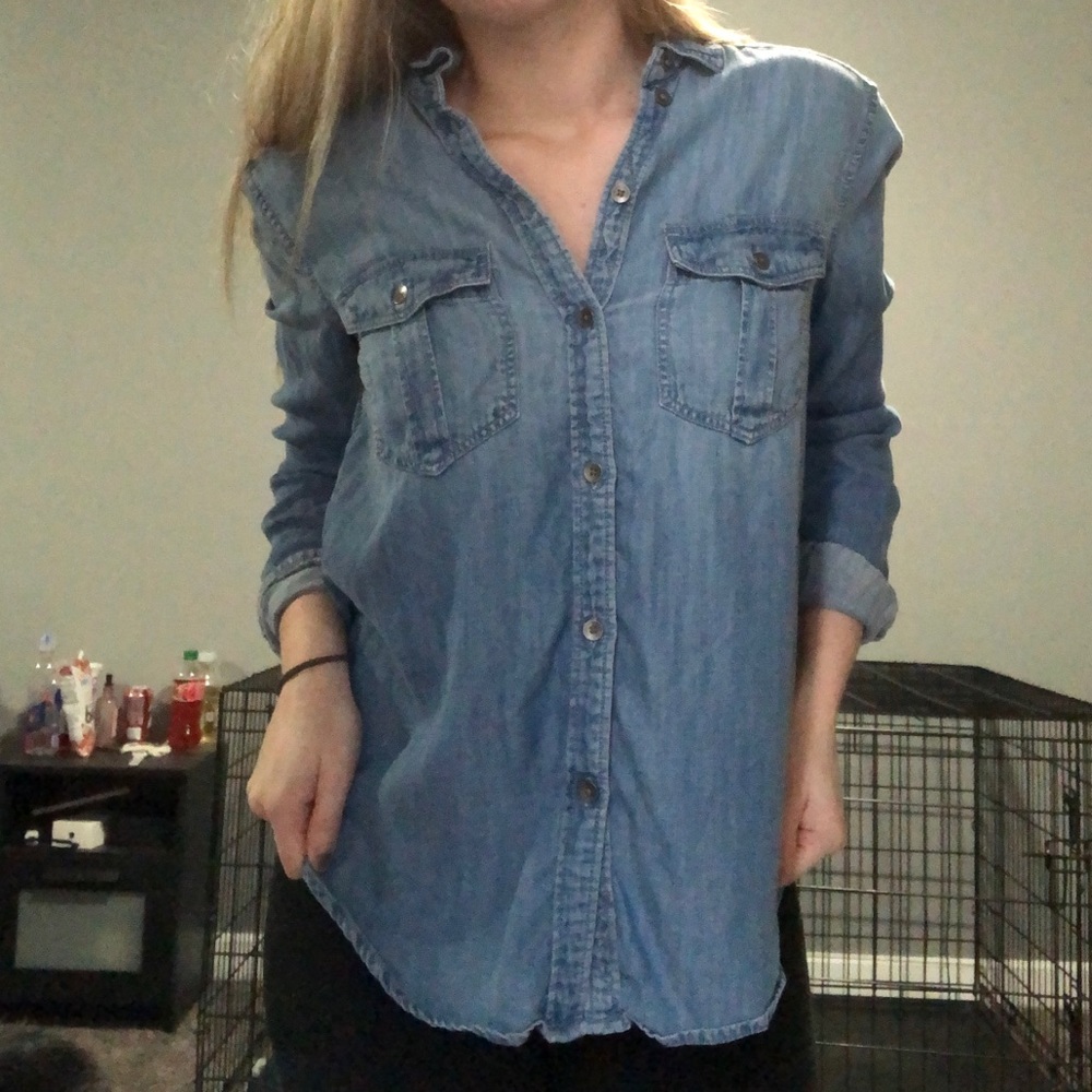 AE Button down soft jean shirt